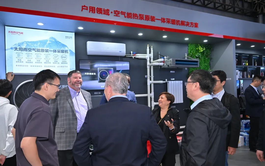 空氣能,太陽能,熱水器