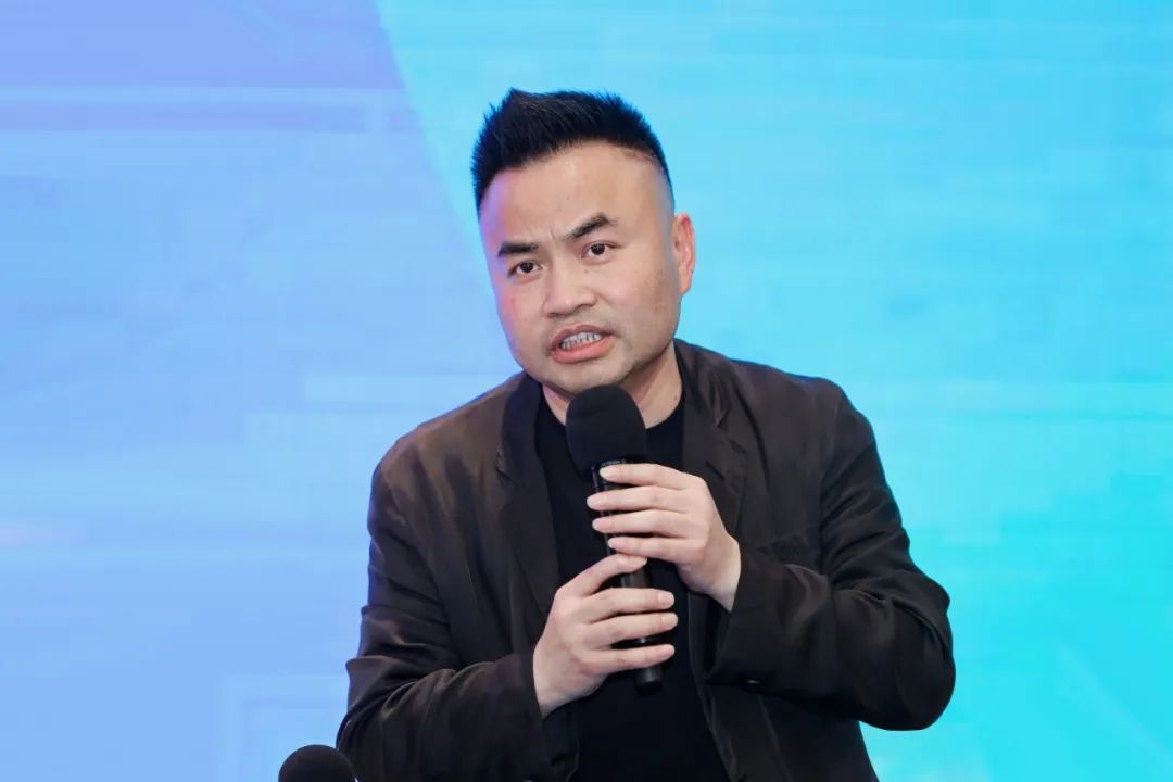 空氣能,太陽能,熱水器