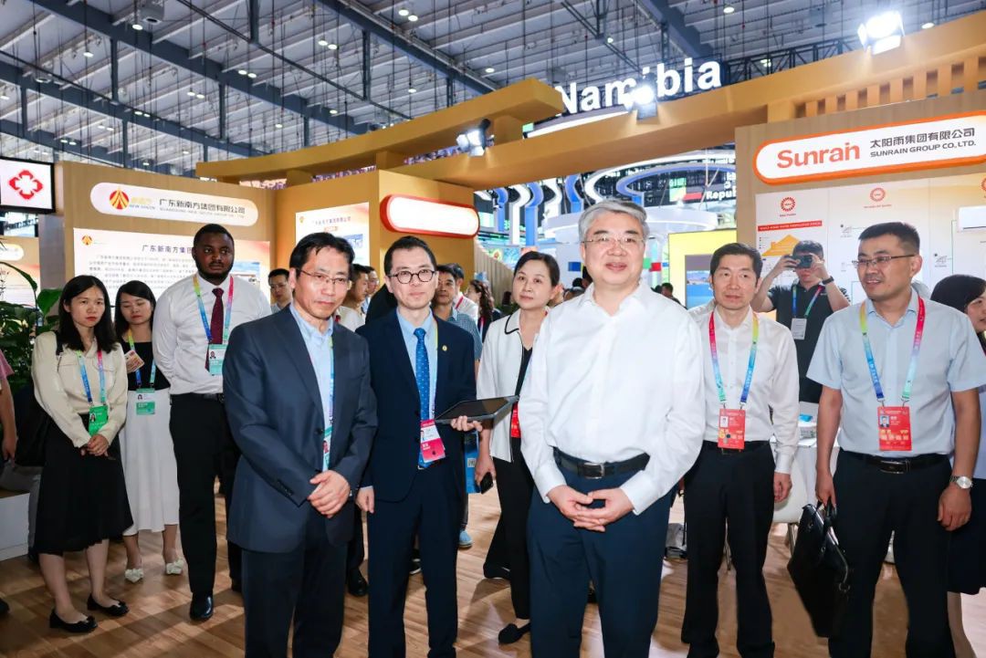 空氣能,太陽能,熱水器 空氣能,太陽能,熱水器