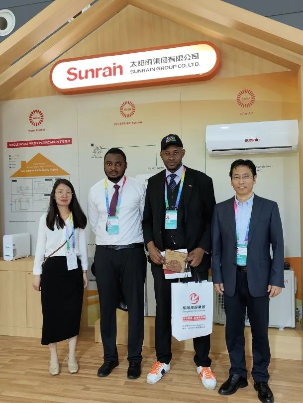 空氣能,太陽能,熱水器